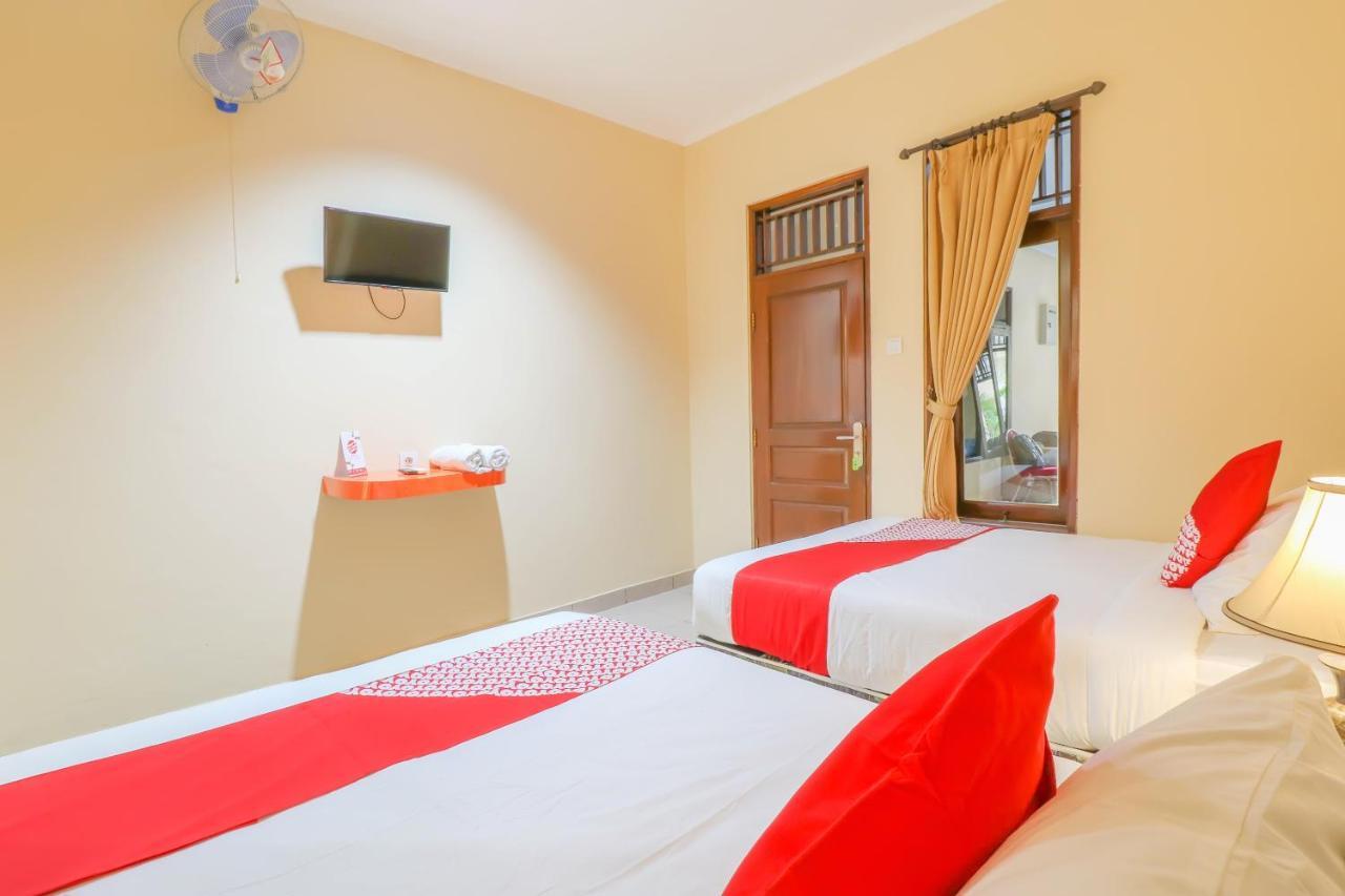 โอโย 2280 วิสมา กุนตูร์ 2 Hotel เดนปาซาร์ ภายนอก รูปภาพ
